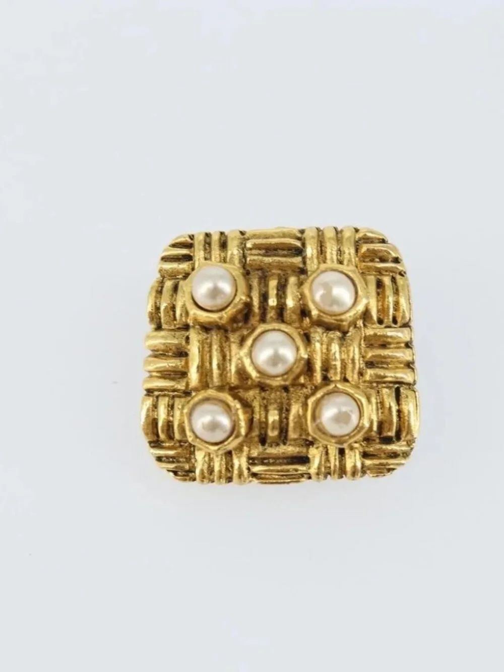 CHANEL Earring metal Gold CC Auth ka1109 - Picture 2 of 11